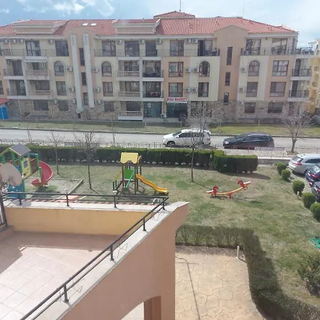 Paradise Dreams - Bulharske - * Sveti Vlas