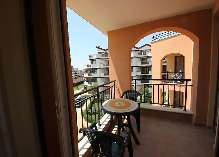 Paradise Dreams - Bulharske - *